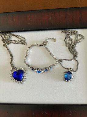 Blue Crystal Heart & Teardrop Necklace Set with Bracelet - Silver Tone